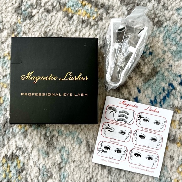 2 Pairs Magnetic False Eye Lashes Size “Full” w Magnetic Case & Applicator NWT - Picture 3 of 7